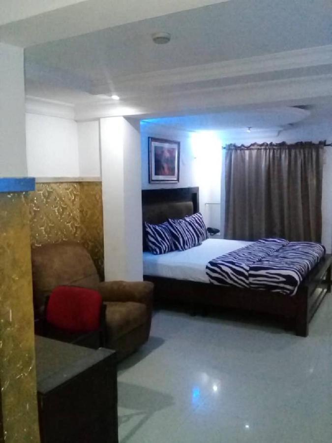 Theodawn Hotels @ Suite 29 Ikeja Exterior foto