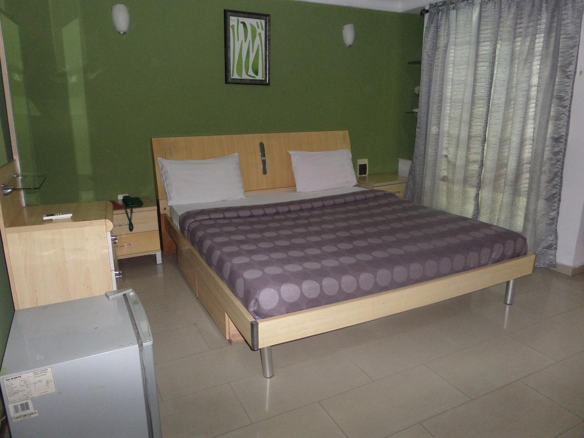 Theodawn Hotels @ Suite 29 Ikeja Exterior foto