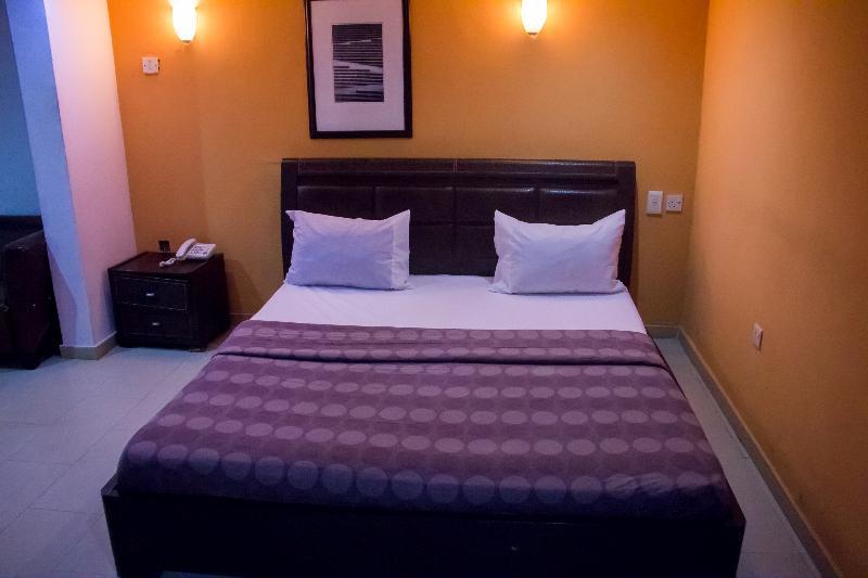 Theodawn Hotels @ Suite 29 Ikeja Exterior foto